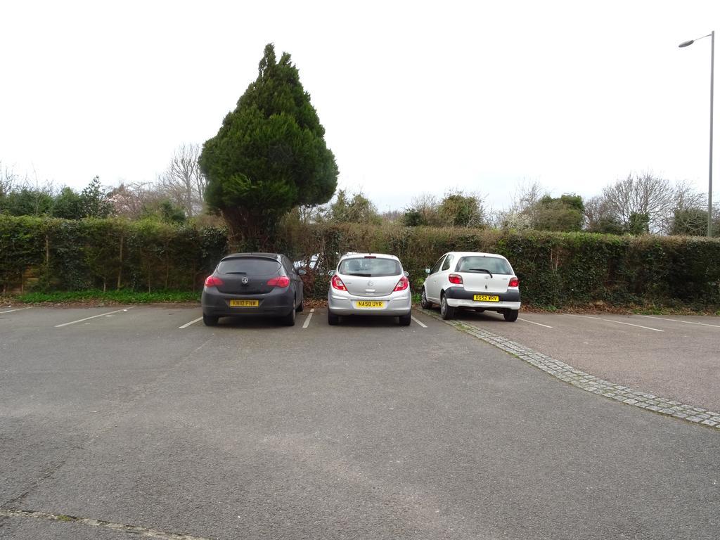 The Gatwick White House Hotel Horley Exterior foto